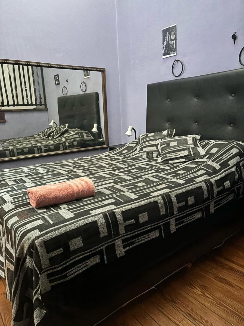 Quarto Duplo com Banheiro Compartilhado