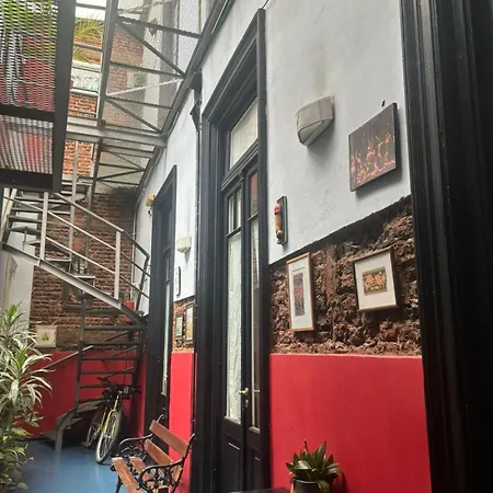 Lgy Bed & Breakfast Only Men-Solo Hombres-2