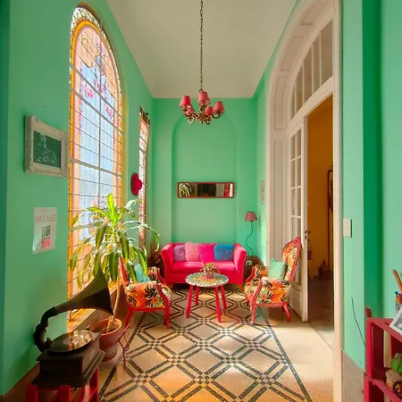 Casa Reina Palermo Queens-3